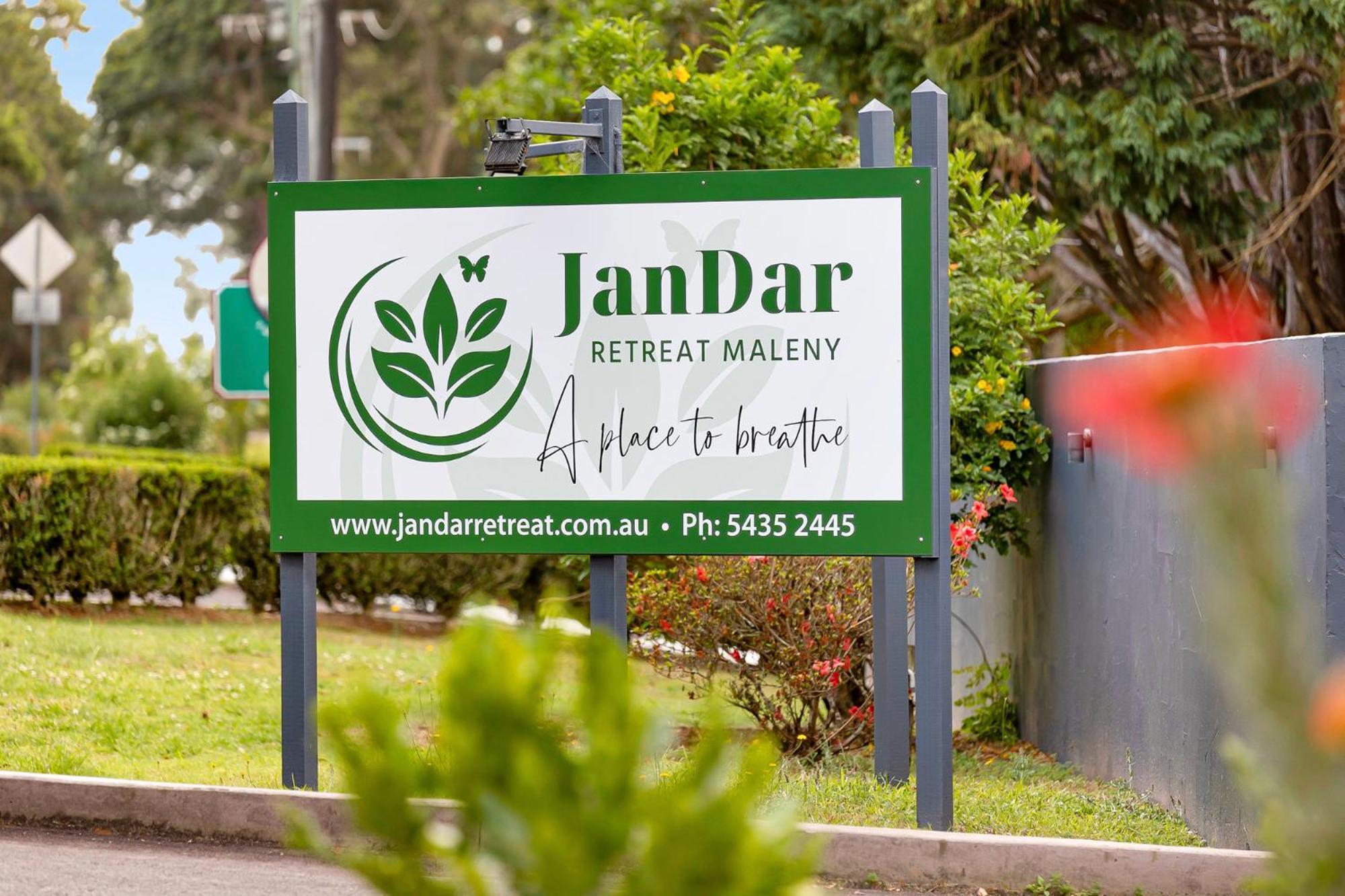 Jandar Retreat Maleny Pensionat Eksteriør billede